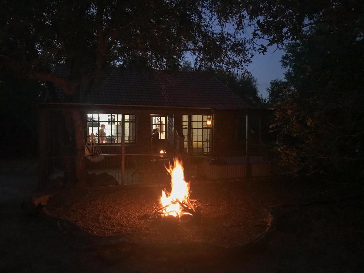 Hello Kruger Hideaway Cottage & Skilpad Studio مارلوث بارك المظهر الخارجي الصورة