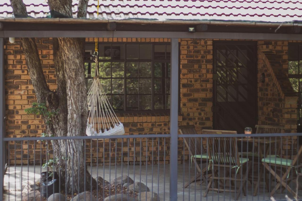 Hello Kruger Hideaway Cottage & Skilpad Studio مارلوث بارك المظهر الخارجي الصورة