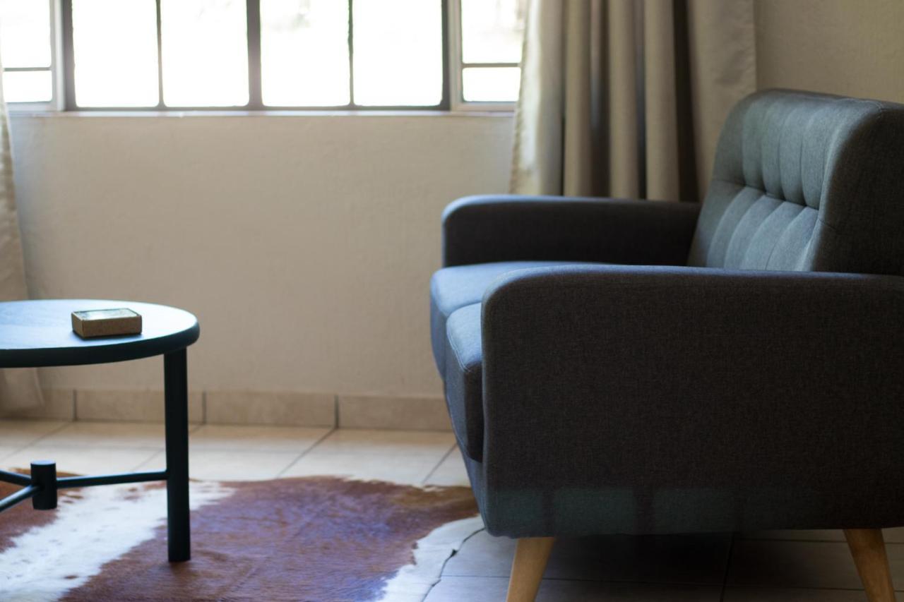 Hello Kruger Hideaway Cottage & Skilpad Studio مارلوث بارك المظهر الخارجي الصورة