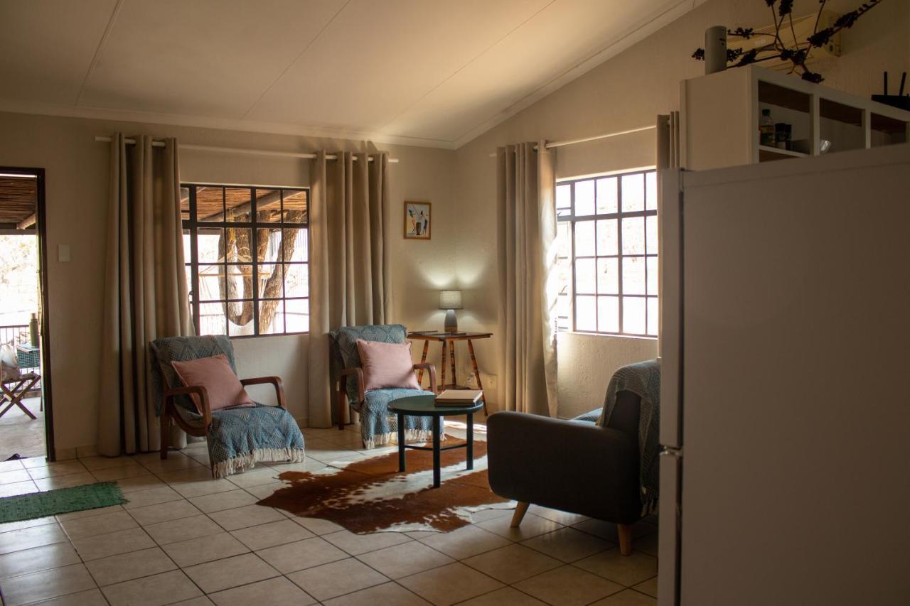 Hello Kruger Hideaway Cottage & Skilpad Studio مارلوث بارك المظهر الخارجي الصورة