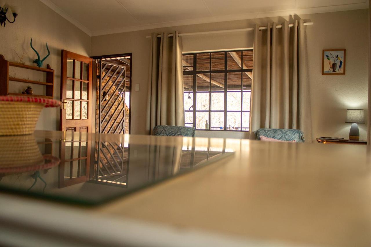 Hello Kruger Hideaway Cottage & Skilpad Studio مارلوث بارك المظهر الخارجي الصورة